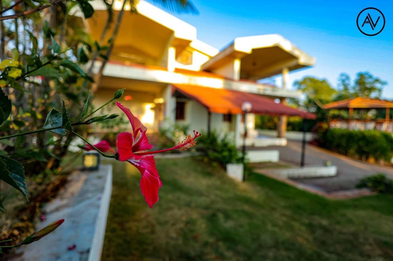 Arcus Villa - Swimming Pool/Ac/Luxurious Махабалешвар Екстер'єр фото